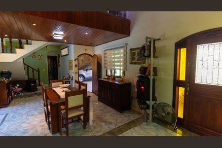 Casa à venda com 360m², 3 quartos e 3 vagas