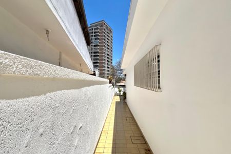 Casa à venda com 210m², 3 quartos e 2 vagasÁrea externa