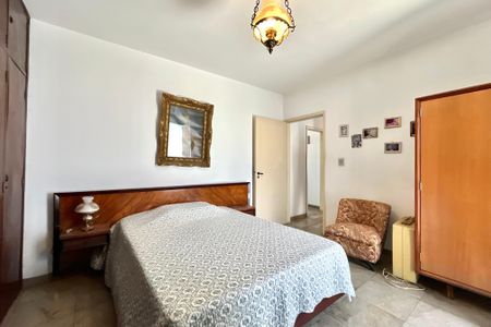 Casa à venda com 210m², 3 quartos e 2 vagasSuite 1