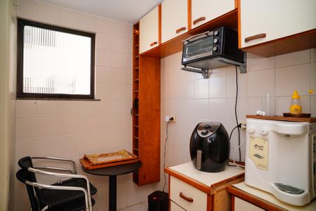 Apartamento à venda com 93m², 2 quartos e 1 vagaCozinha