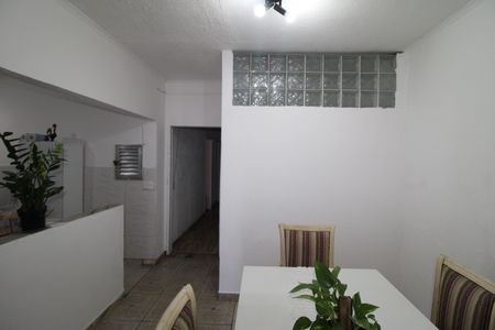 Casa à venda com 220m², 4 quartos e 2 vagasCozinha / Sala de Jantar
