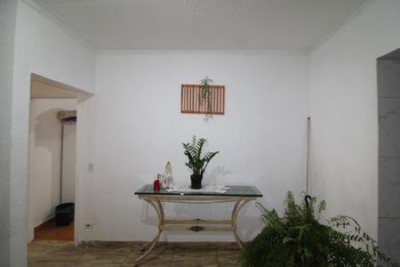 Casa à venda com 220m², 4 quartos e 2 vagasCozinha / Sala de Jantar 2