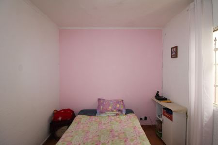 Casa à venda com 220m², 4 quartos e 2 vagasQuarto 1