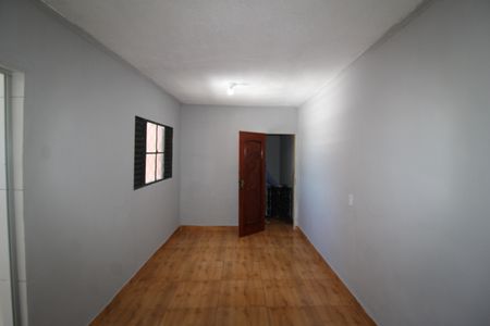 Casa à venda com 220m², 4 quartos e 2 vagasÁrea de Serviço - Quarto 2