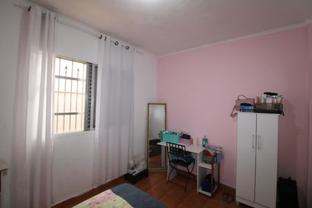 Casa à venda com 220m², 4 quartos e 2 vagasQuarto 1