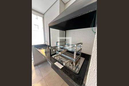 Apartamento à venda com 80m², 2 quartos e 2 vagasChurrasqueira