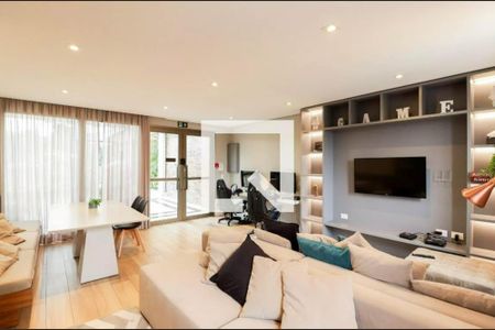 Apartamento à venda com 80m², 2 quartos e 2 vagasSalão de festas