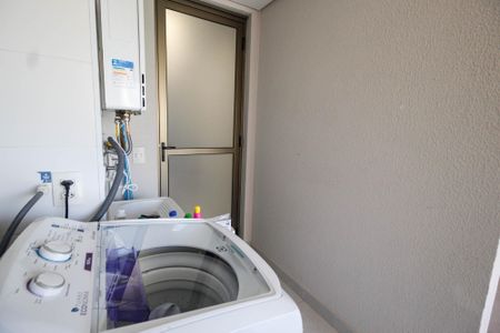 Apartamento à venda com 80m², 2 quartos e 2 vagasÁrea de serviço