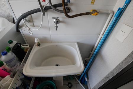 Apartamento à venda com 80m², 2 quartos e 2 vagasÁrea de serviço