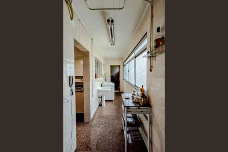 Apartamento à venda com 103m², 2 quartos e 1 vagaÁrea de Serviço