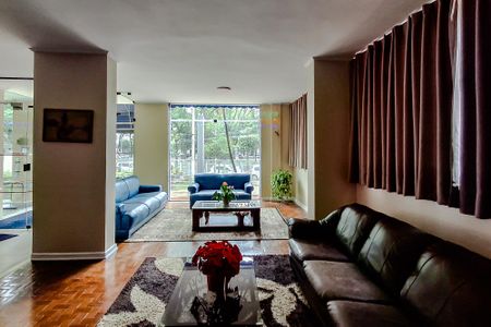 Apartamento à venda com 103m², 2 quartos e 1 vagaÁrea externa