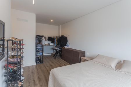 Apartamento à venda com 143m², 4 quartos e 3 vagas Apartamento à venda com 143m², 4 quartos e 3 vagasSuíte 1