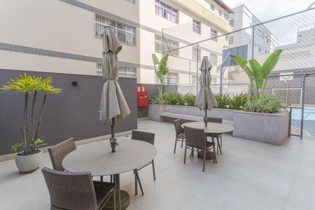 Apartamento à venda com 143m², 4 quartos e 3 vagas Apartamento à venda com 143m², 4 quartos e 3 vagasÁrea comum - Terraço do Salão de festas