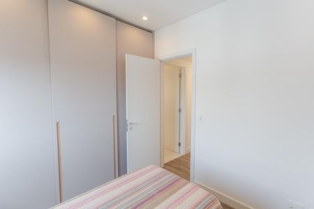 Apartamento à venda com 143m², 4 quartos e 3 vagas Apartamento à venda com 143m², 4 quartos e 3 vagasSuíte 2