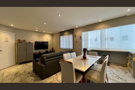 Apartamento à venda com 190m², 4 quartos e 2 vagassala 