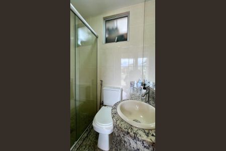 Apartamento à venda com 190m², 4 quartos e 2 vagasbanho