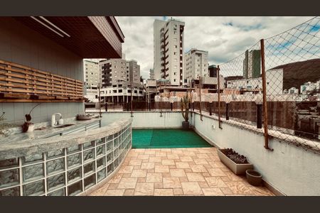 Apartamento à venda com 190m², 4 quartos e 2 vagasTerraço