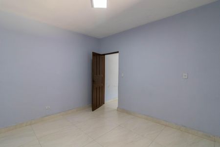 Quarto de casa para alugar com 1 quarto, 80m² em Jardim Munhoz, Guarulhos