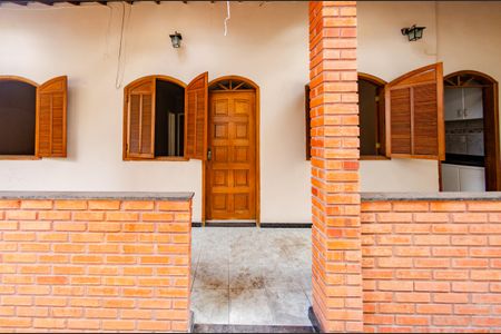 Casa à venda com 105m², 3 quartos e sem vagaÁrea externa