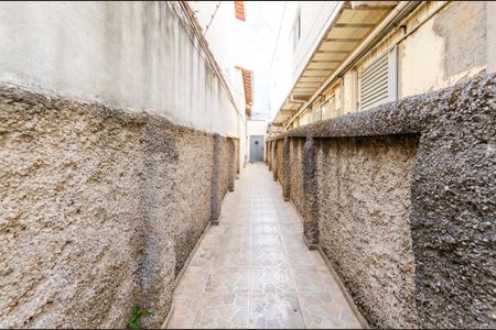 Casa à venda com 105m², 3 quartos e sem vagaÁrea externa