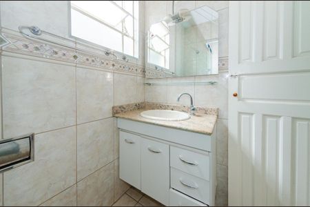 Casa à venda com 105m², 3 quartos e sem vagaBanheiro