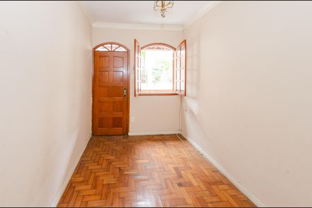 Casa à venda com 105m², 3 quartos e sem vagaSala