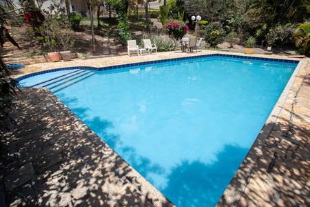 Casa à venda com 1200m², 4 quartos e 6 vagasPiscina