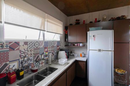 Casa à venda com 1200m², 4 quartos e 6 vagasCozinha