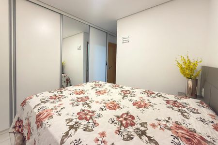 Apartamento para alugar com 62m², 2 quartos e 2 vagas Apartamento para alugar com 62m², 2 quartos e 2 vagasSuite
