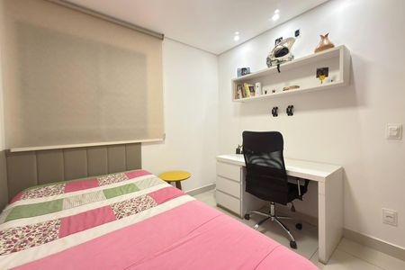 Quarto 2 de apartamento para alugar com 2 quartos, 62m² em Cinquentenario, Belo Horizonte