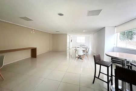 Apartamento para alugar com 62m², 2 quartos e 2 vagas Apartamento para alugar com 62m², 2 quartos e 2 vagasÁrea comum