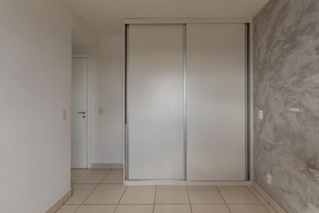 Quarto 1 de apartamento para alugar com 2 quartos, 78m² em Heliópolis, Belo Horizonte