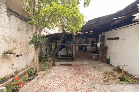 Casa à venda com 440m², 3 quartos e 7 vagasQuintal