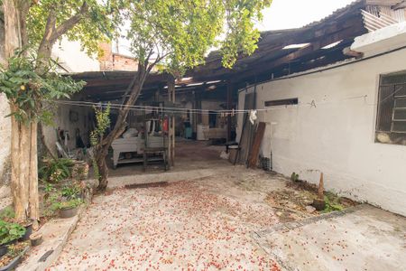 Casa à venda com 440m², 3 quartos e 7 vagasQuintal