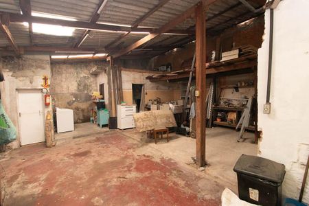 Casa à venda com 440m², 3 quartos e 7 vagasQuintal