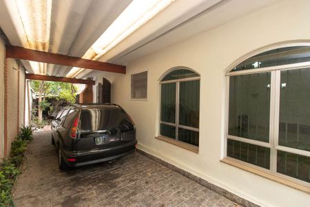 Casa à venda com 440m², 3 quartos e 7 vagasGaragem