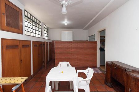 Casa à venda com 440m², 3 quartos e 7 vagasÁrea gourmet