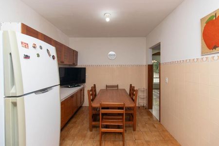 Casa à venda com 440m², 3 quartos e 7 vagasCozinha