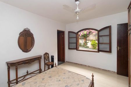 Casa à venda com 440m², 3 quartos e 7 vagasQuarto Suíte