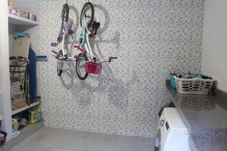 Casa à venda com 149m², 3 quartos e 1 vagaÁrea de Serviço