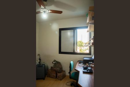 Apartamento à venda com 75m², 3 quartos e 2 vagasQuarto 2