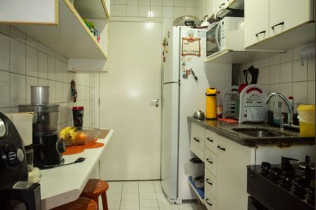 Apartamento à venda com 75m², 3 quartos e 2 vagasCozinha