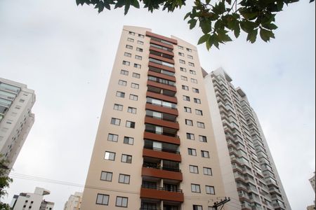 Apartamento à venda com 75m², 3 quartos e 2 vagasFachada