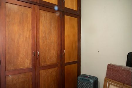 Apartamento à venda com 75m², 3 quartos e 2 vagasQuarto 2