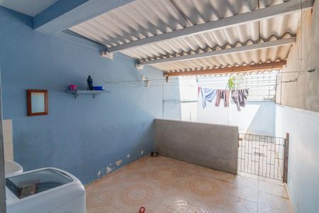Casa à venda com 149m², 2 quartos e 2 vagas Casa à venda com 149m², 2 quartos e 2 vagasÁrea de Serviço