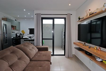 Sala de apartamento à venda com 2 quartos, 69m² em Jardim Ocara, Santo André