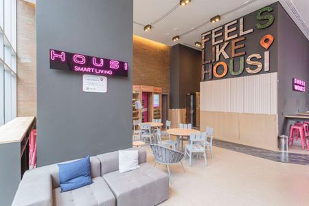 Studio à venda com 25m², 1 quarto e sem vaga Studio à venda com 25m², 1 quarto e sem vagaHall