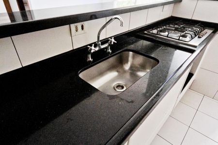 Apartamento à venda com 53m², 2 quartos e 1 vagaCozinha