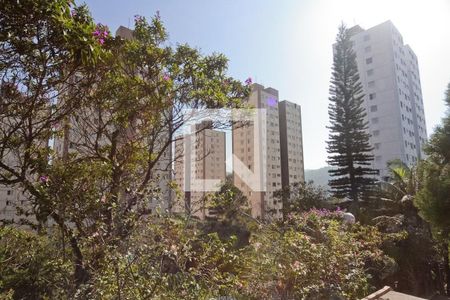 Apartamento à venda com 53m², 2 quartos e 1 vagaFachada