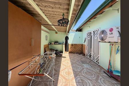 Casa para alugar com 148m², 3 quartos e 2 vagasÁrea de Serviço